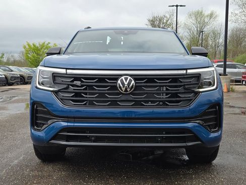 New 2026 Volkswagen Atlas Cross Sport SEL R-Line AWD/4WD image 2