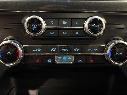 Used 2022 Ford F150 XLT w/ Equipment Group 302A High AWD/4WD image 33