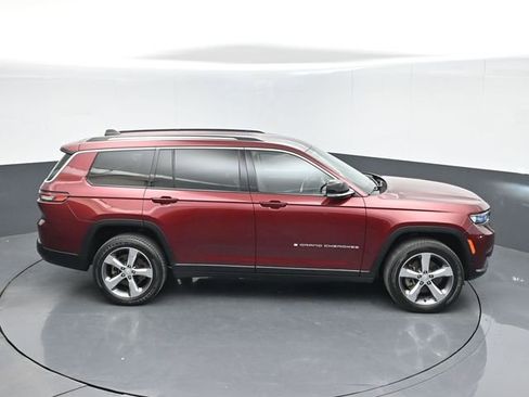 Used 2022 Jeep Grand Cherokee L Limited AWD/4WD image 45
