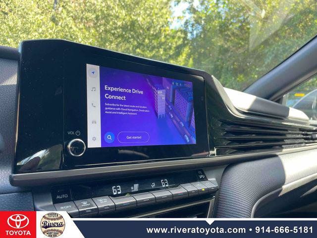 Certified 2025 Toyota Camry SE FWD image 27