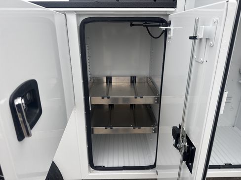 New 2026 Ford F550 4x4 Crew Cab image 10