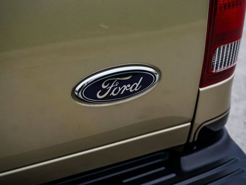 Used 2001 Ford F350 4x4 Crew Cab DRW Super Duty image 47