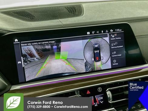 Used 2020 BMW X7 M50i w/ Dynamic Handling Package AWD/4WD image 18