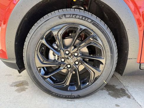 New 2027 Chevrolet Bolt RS w/ Technology Package FWD image 11