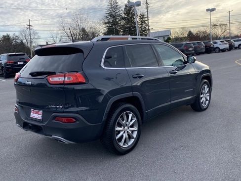 Used 2018 Jeep Cherokee Limited image 5