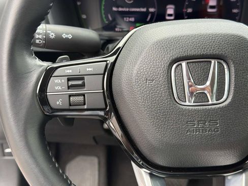 Used 2024 Honda Accord Touring image 23