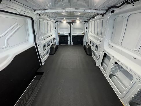 New 2025 Ford Transit 350 148 Low Roof image 24