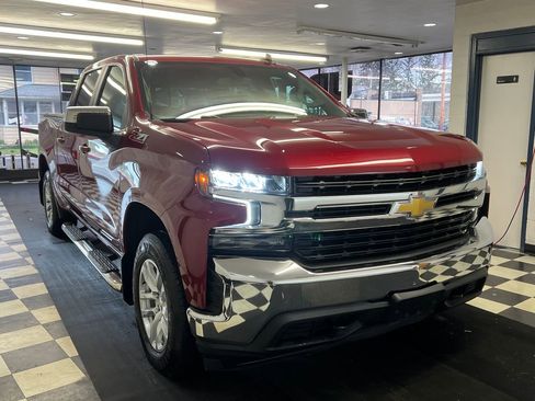 Used 2019 Chevrolet Silverado 1500 LT w/ All-Star Edition AWD/4WD image 1