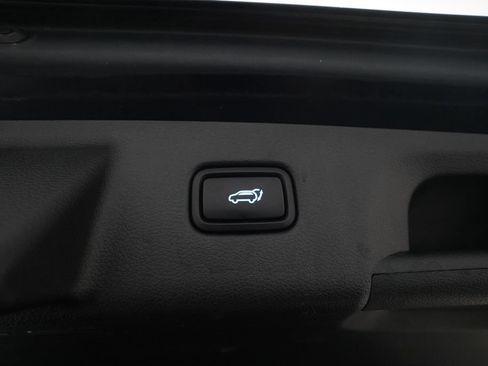 Used 2021 Hyundai Palisade Limited w/ Cargo Package FWD image 15