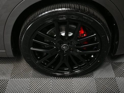 Certified 2022 Maserati Levante GT image 4
