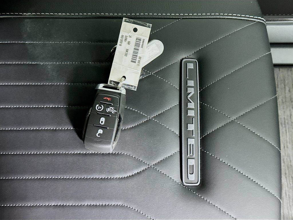 New 2026 RAM 2500 Limited w/ Towing Technology Group AWD/4WD image 20