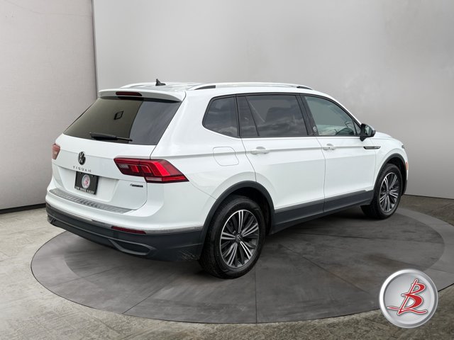 Used 2024 Volkswagen Tiguan Wolfsburg Edition AWD/4WD image 7