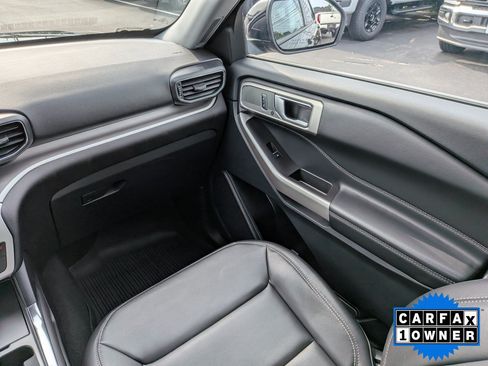 Certified 2023 Ford Explorer XLT w/ Equipment Group 202A AWD/4WD image 21