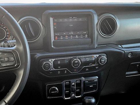 Used 2023 Jeep Wrangler Sport S image 6