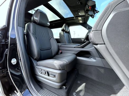 New 2026 INFINITI QX80 Autograph AWD/4WD image 15
