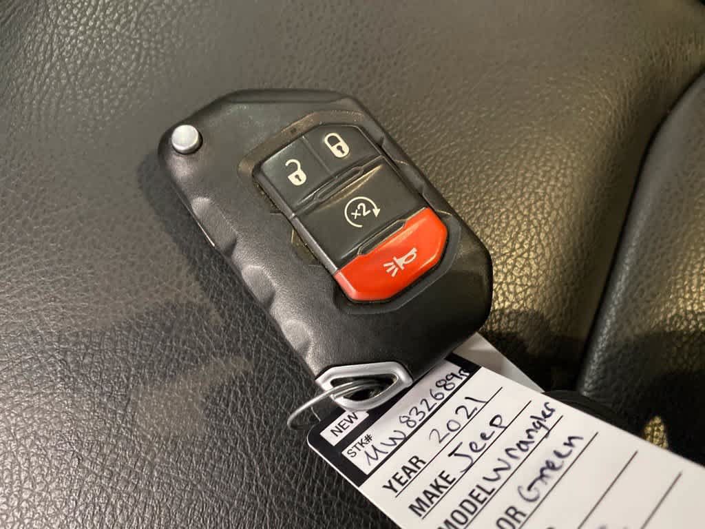 Used 2021 Jeep Wrangler Unlimited Rubicon AWD/4WD image 29