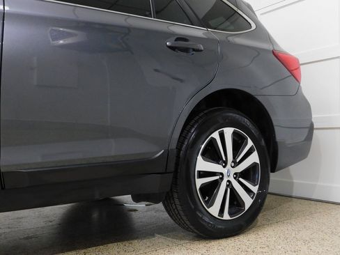 Used 2018 Subaru Outback 2.5i Limited image 25