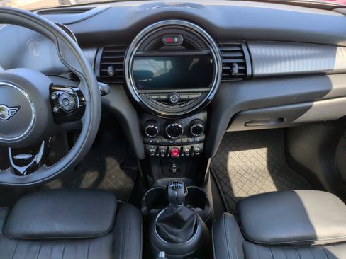 Used 2021 MINI Cooper S w/ Driver Assistance Package image 27