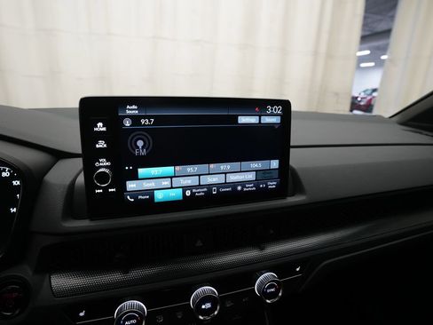 Certified 2025 Honda CR-V Sport-L image 6