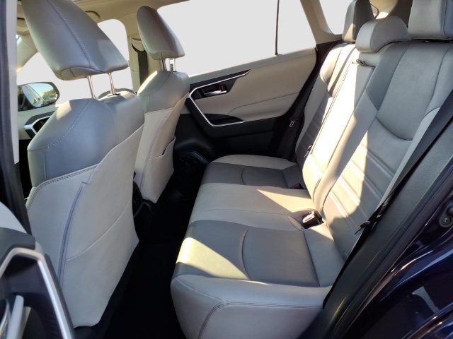 Certified 2022 Toyota RAV4 XLE Premium AWD/4WD image 17