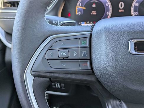 New 2025 Jeep Grand Cherokee L Altitude image 27