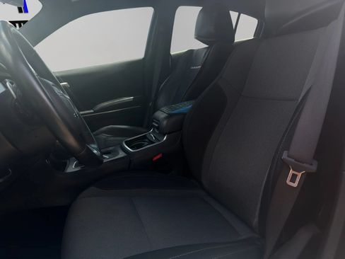 Used 2016 Dodge Charger R/T RWD image 18