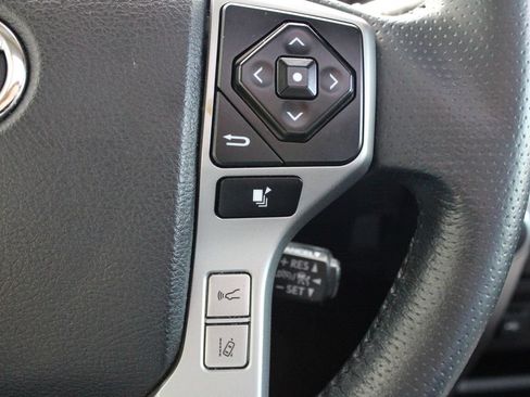 Certified 2020 Toyota 4Runner Limited AWD/4WD image 33