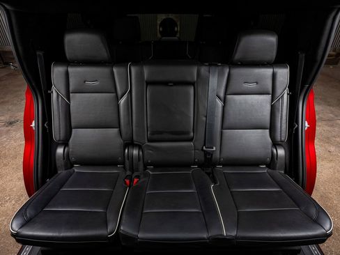 Used 2021 Cadillac Escalade Sport w/ Driver Assist Tech Package image 31