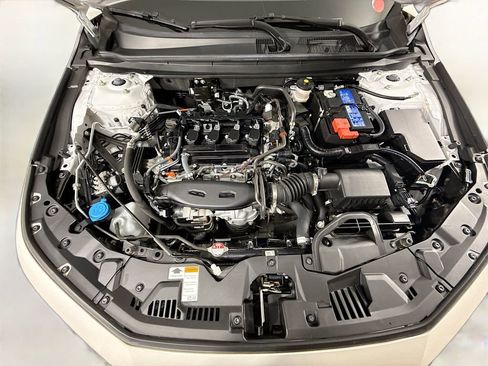 Certified 2023 Honda Accord LX image 36