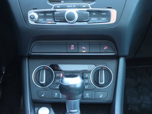 Used 2018 Audi Q3 2.0T Premium image 35