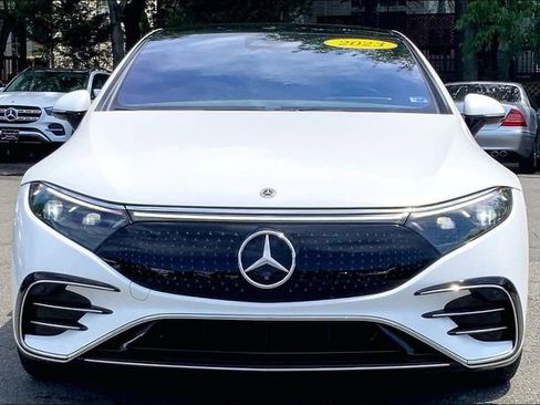 Certified 2023 Mercedes-Benz EQS 450+ 4MATIC Sedan image 2