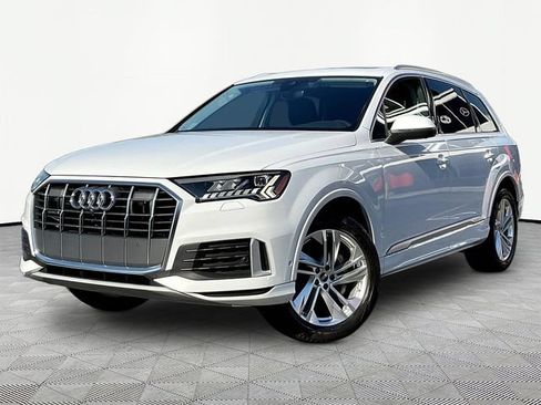 Used 2023 Audi Q7 2.0T Premium Plus w/ Premium Plus Package AWD/4WD image 3