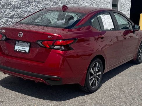 Used 2020 Nissan Versa SV FWD image 5