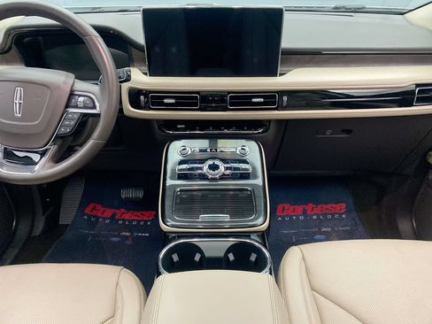 Used 2023 Lincoln Nautilus Reserve AWD/4WD image 20