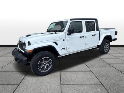 New 2026 Jeep Gladiator Sport