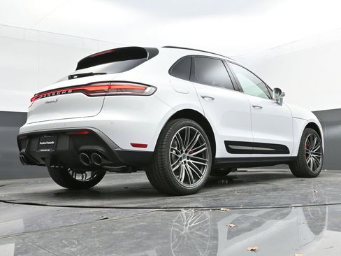New 2025 Porsche Macan S image 35