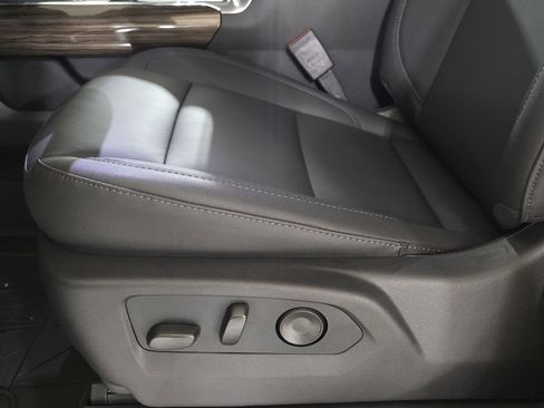 New 2026 Chevrolet Silverado 1500 RST w/ Redline Edition image 27