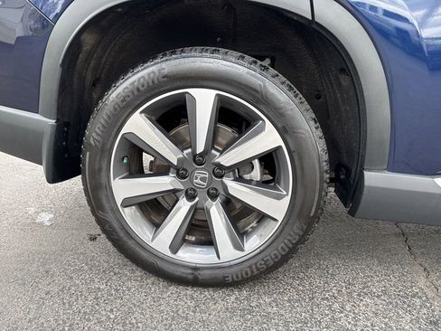 Certified 2025 Honda Pilot Elite image 9