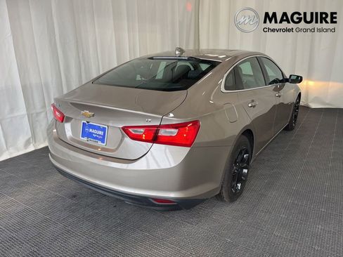 Used 2023 Chevrolet Malibu LT FWD image 28