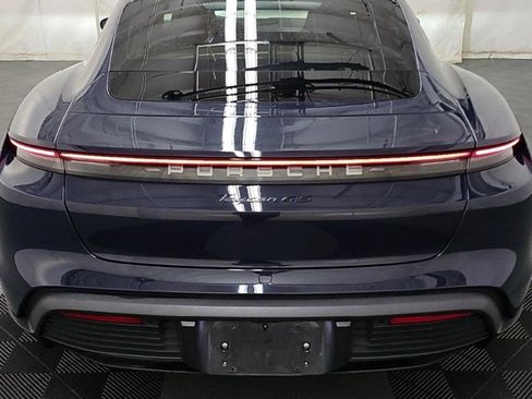 Used 2022 Porsche Taycan 4S image 5