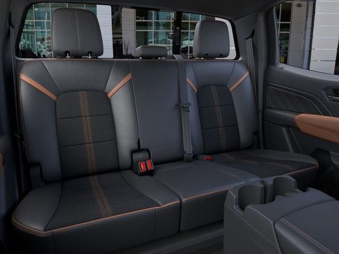 New 2026 GMC Canyon AT4 image 17