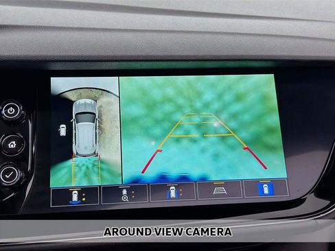 Used 2023 Buick Envision Avenir image 7