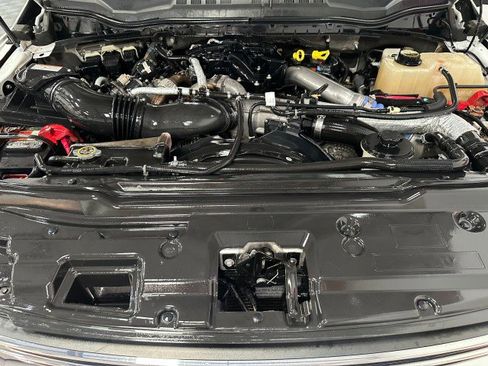 Used 2017 Ford F350 Lariat w/ FX4 Off-Road Package image 88