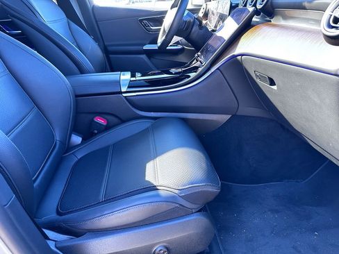 Certified 2023 Mercedes-Benz GLC 300 image 38