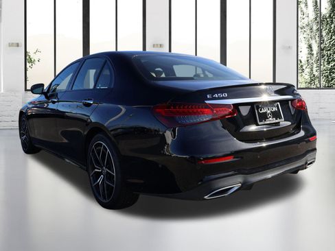 Used 2022 Mercedes-Benz E 450 4MATIC Sedan image 3