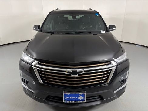 Used 2023 Chevrolet Traverse High Country w/ LPO, Floor Liner Package image 4