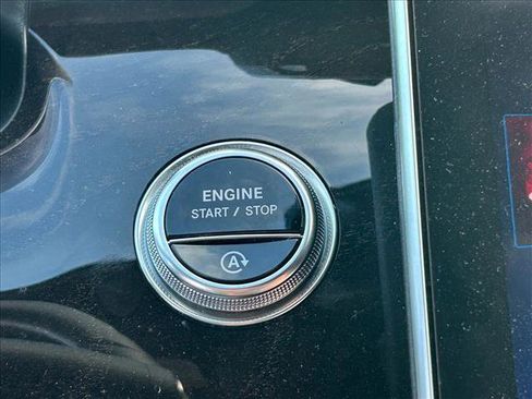 Certified 2023 Mercedes-Benz C 300 Sedan image 15