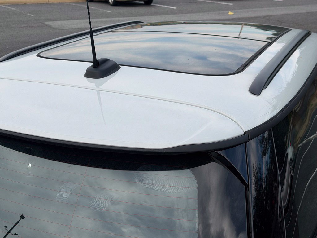 New 2026 MINI Cooper 2-Door Hardtop FWD image 8