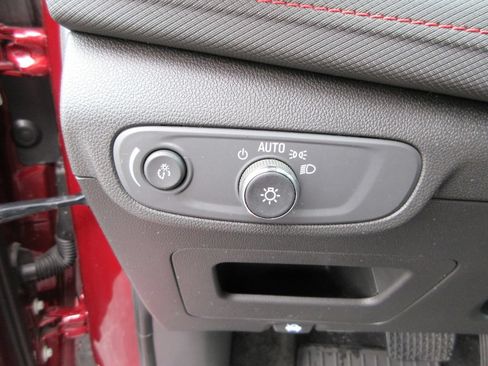 Certified 2024 Chevrolet TrailBlazer RS w/ Convenience Package FWD image 23