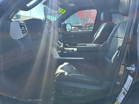 Used 2023 Toyota Tundra Platinum image 12